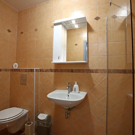 Guest house Gostilna In Prenocisca Gedzo Novo Mesto