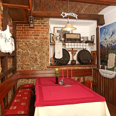 Gostilna In Prenocisca Gedzo