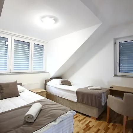 Guest house Gostilna In Prenocisca Gedzo