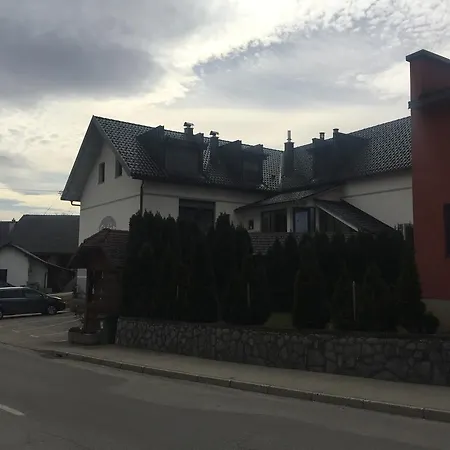 Gostilna In Prenocisca Gedzo