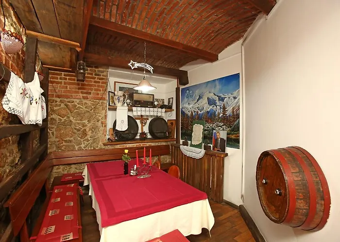 Gostilna In Prenocisca Gedzo 3* Novo Mesto